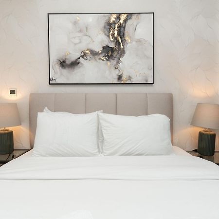 Luxury 2Br Downtown Apt With Burj Khalifa Views Dubaj Exteriér fotografie