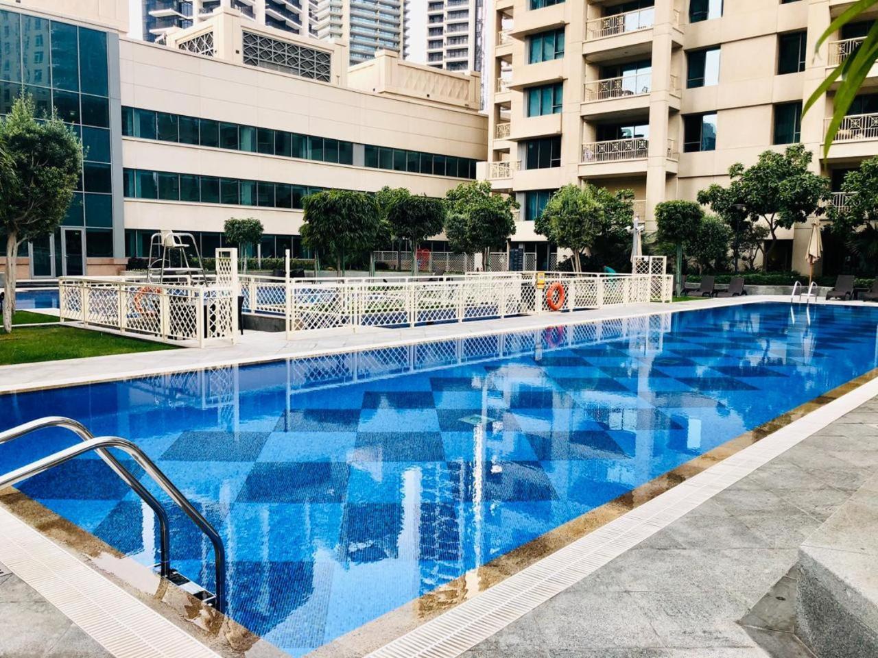 Luxury 2Br Downtown Apt With Burj Khalifa Views Dubaj Exteriér fotografie