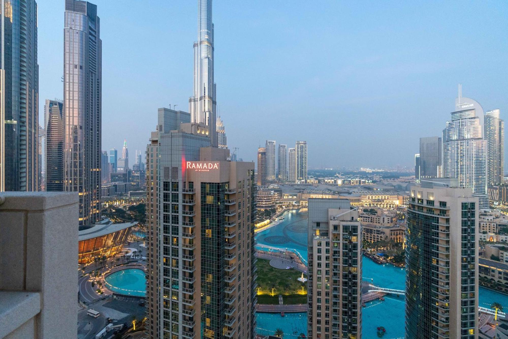 Luxury 2Br Downtown Apt With Burj Khalifa Views Dubaj Exteriér fotografie