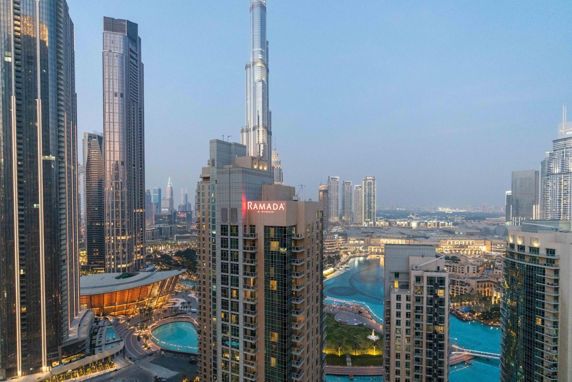 Luxury 2Br Downtown Apt With Burj Khalifa Views Dubaj Exteriér fotografie